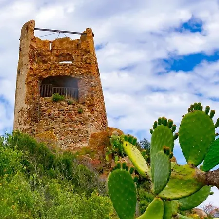 Mediterranean Whisper شقة